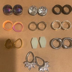 ‼️‼️ALL ARE SOLD‼️‼️ 3/4” assorted tunnels/plugs